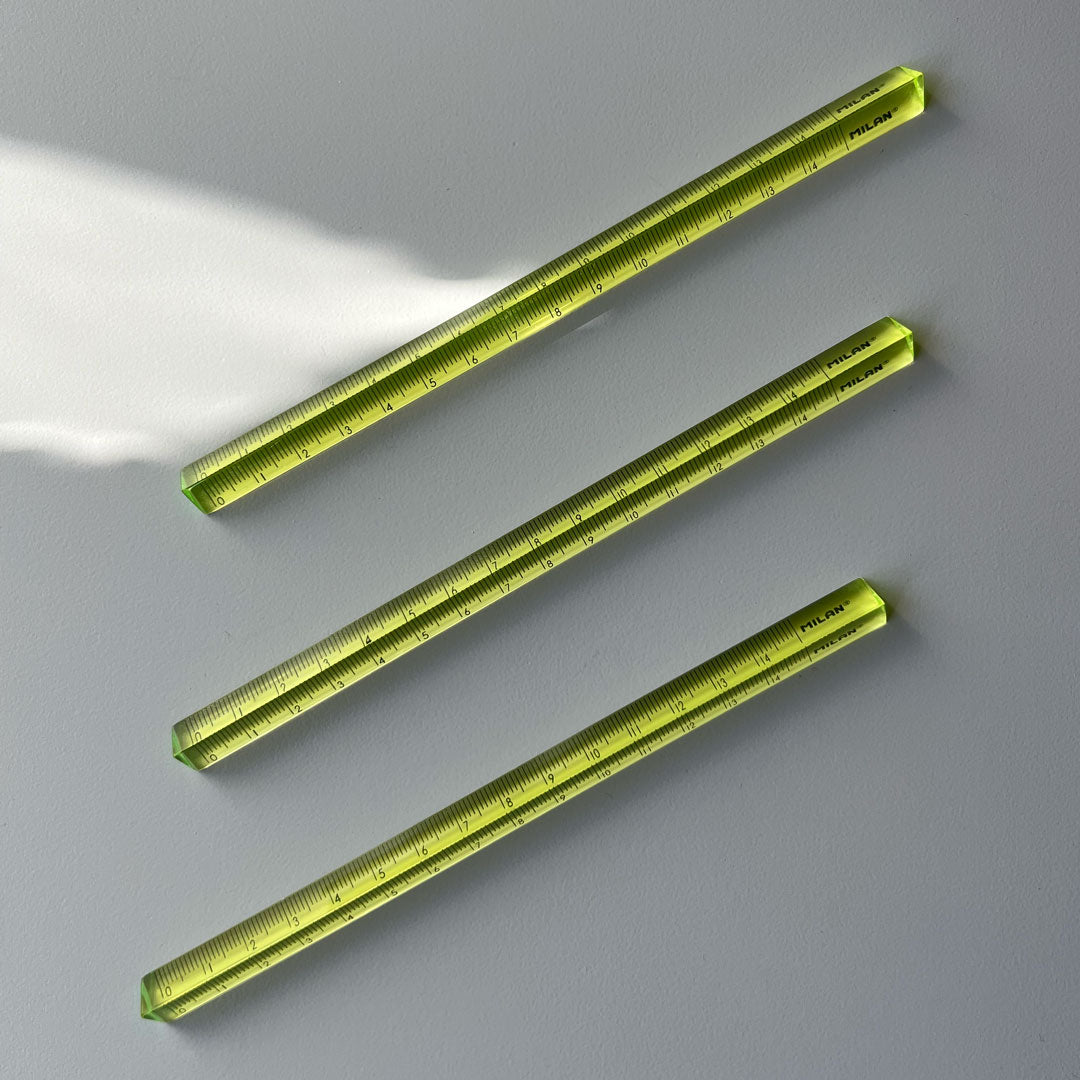 Triangular ruler yellow – kidlergoods