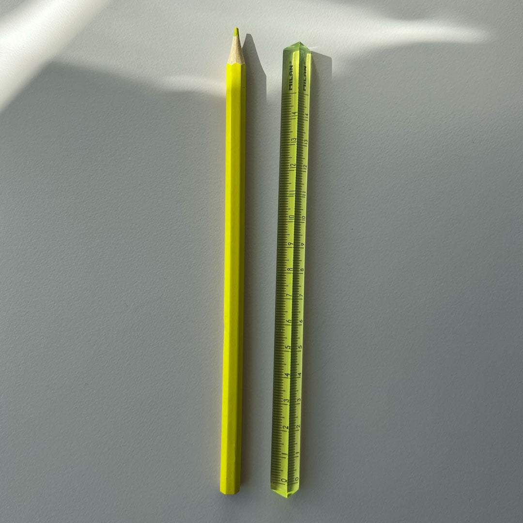 Triangular ruler yellow