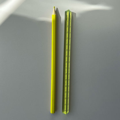 Triangular ruler yellow