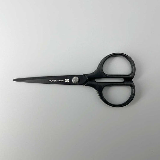 Papier Tigre black scissors